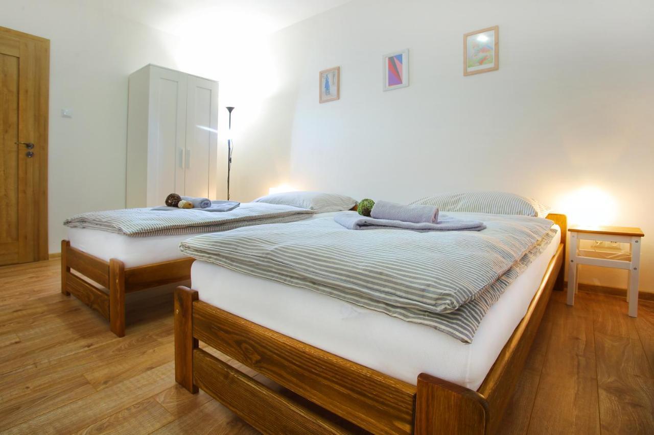 Apartamento Kamilli Bešeňová Exterior foto